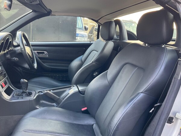 Used Mercedes-Benz SLK 2004 for sale - 75634165: Photo 40