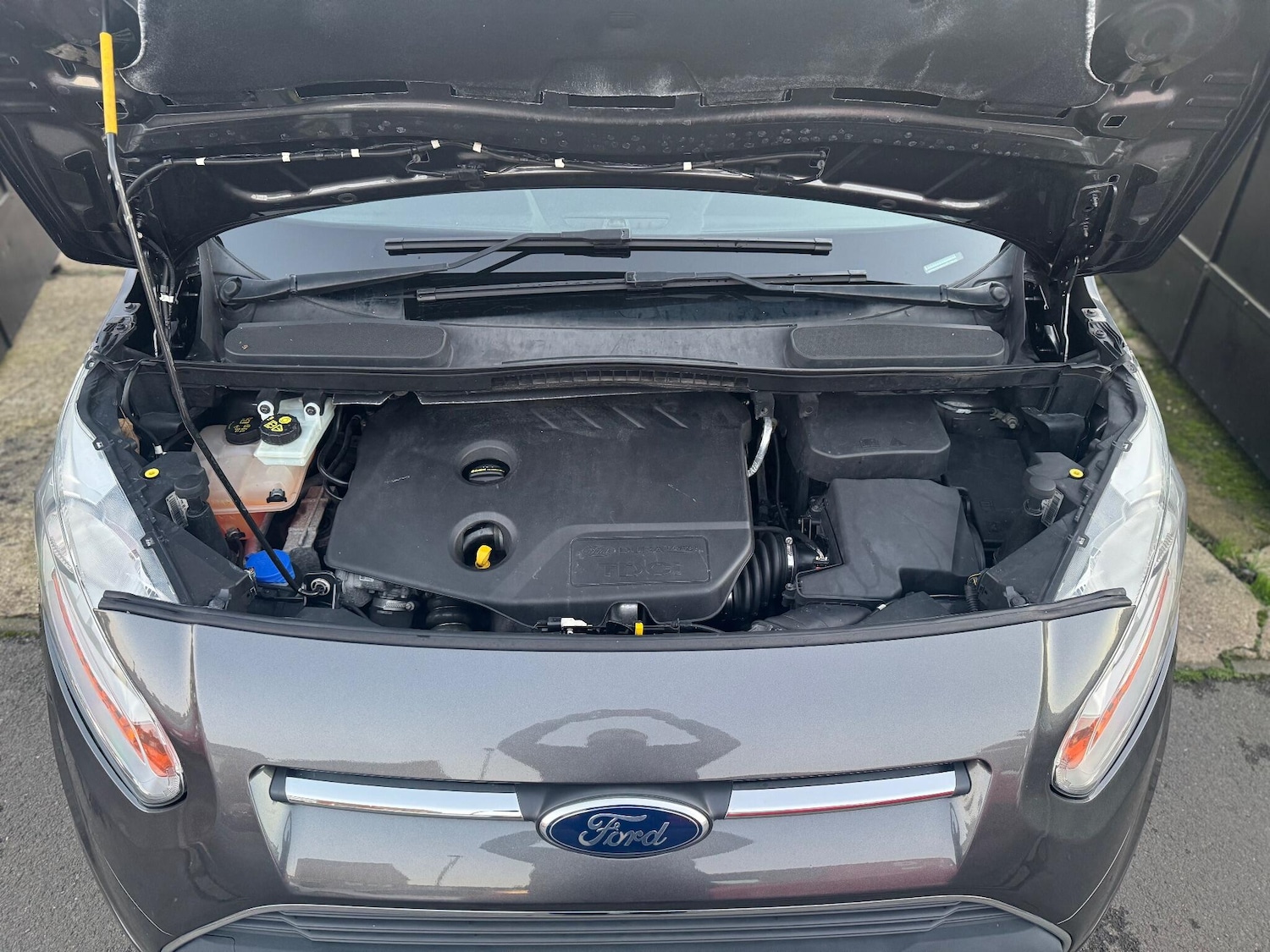 Used Ford Grand Tourneo Connect 2015 for sale - 77057343: Photo 15