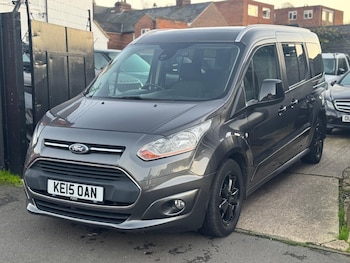 Used Ford Grand Tourneo Connect 2015 for sale - 77057343: Photo