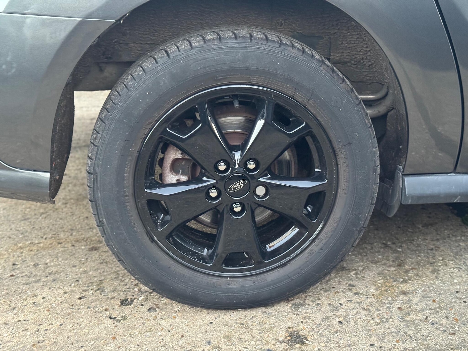 Used Ford Grand Tourneo Connect 2015 for sale - 77057343: Photo 9