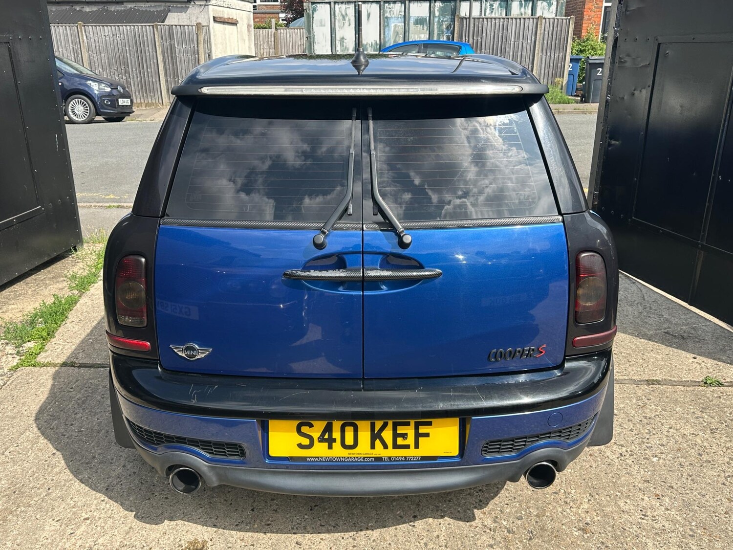 Vehicle 83