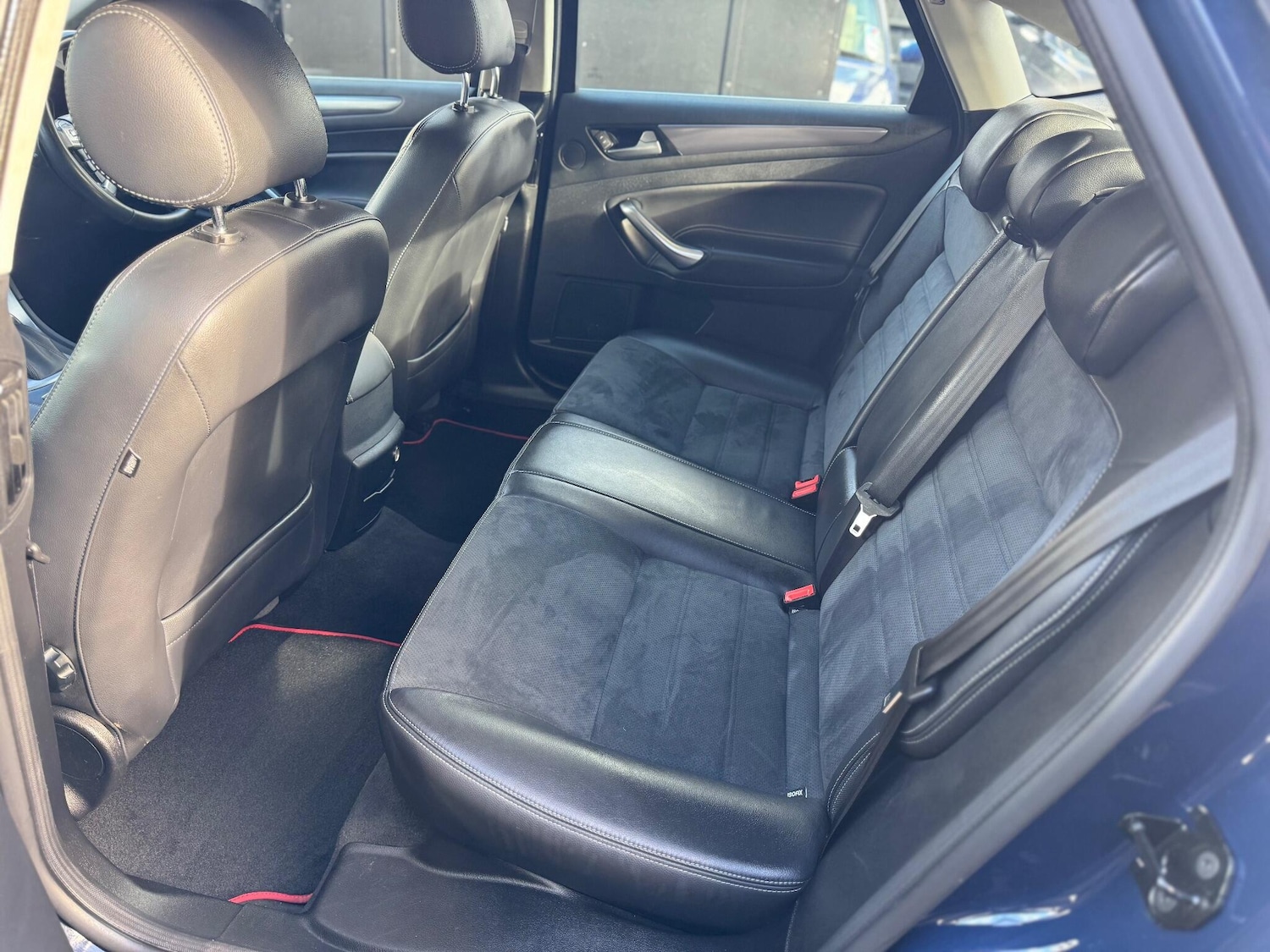 Used Ford Mondeo 2012 for sale - 76440540: Photo 14