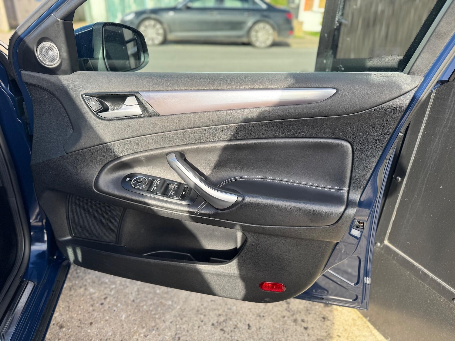 Used Ford Mondeo 2012 for sale - 76440540: Photo 19