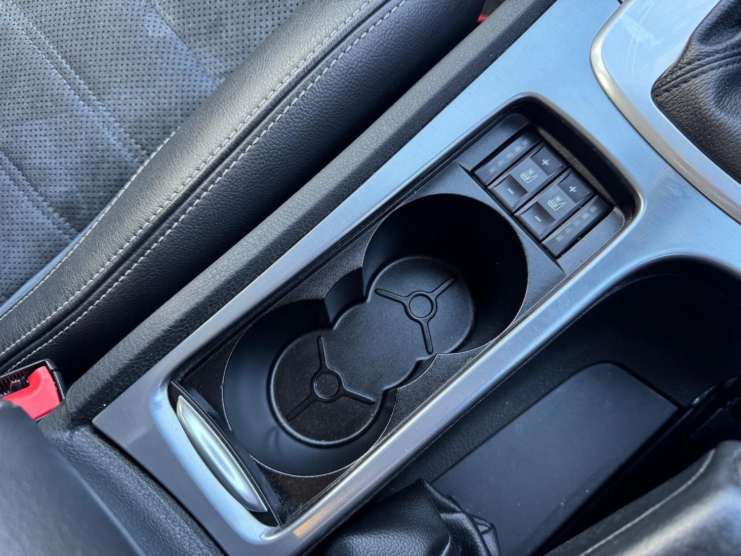 Used Ford Mondeo 2012 for sale - 76440540: Photo 9