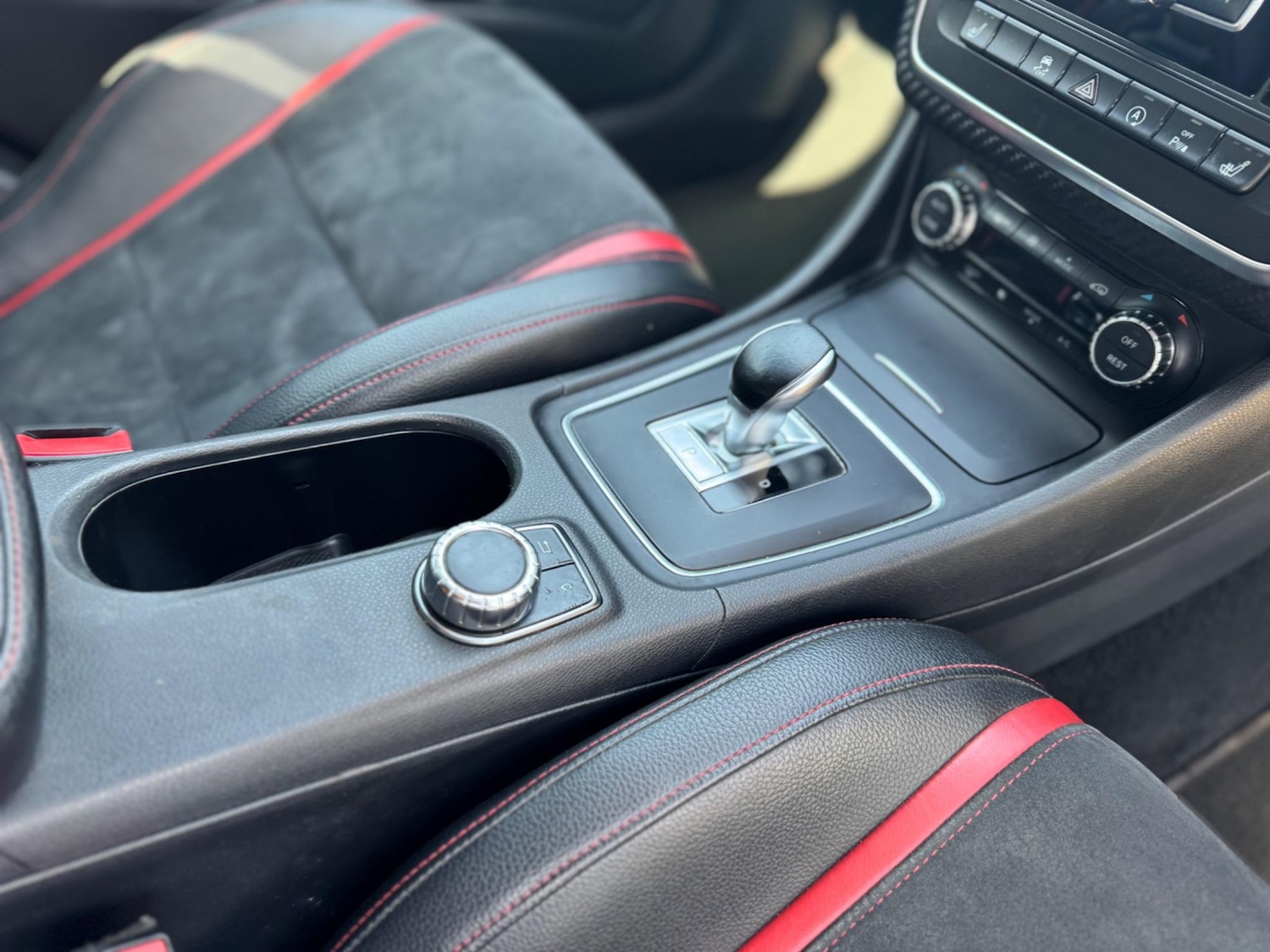 Used Mercedes-Benz A-Class 2014 for sale - 76993224: Photo 8