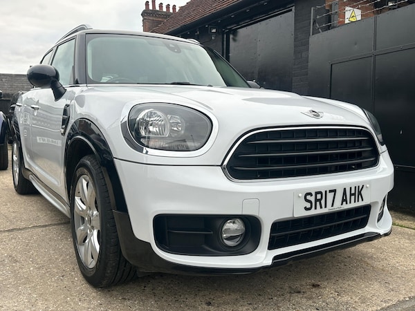 Used MINI Countryman 2017 for sale - 76137170: Photo 2