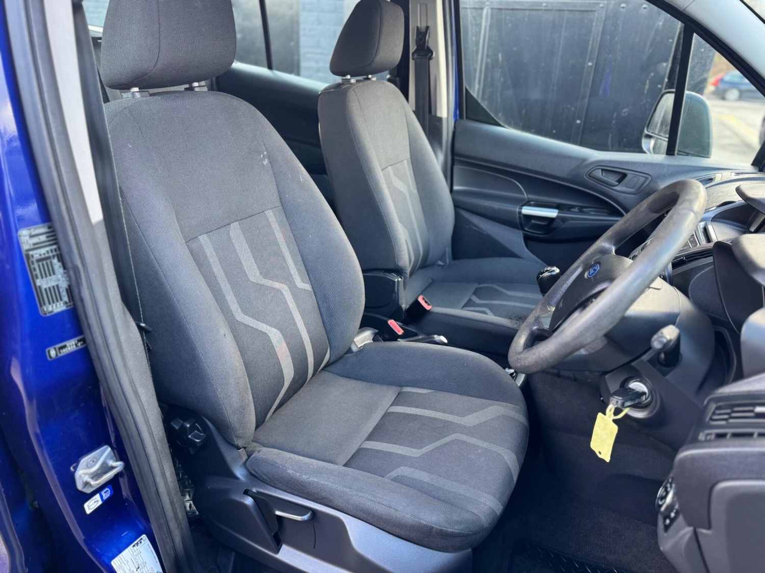 Used Ford Grand Tourneo Connect 2015 for sale - 77330826: Photo 13