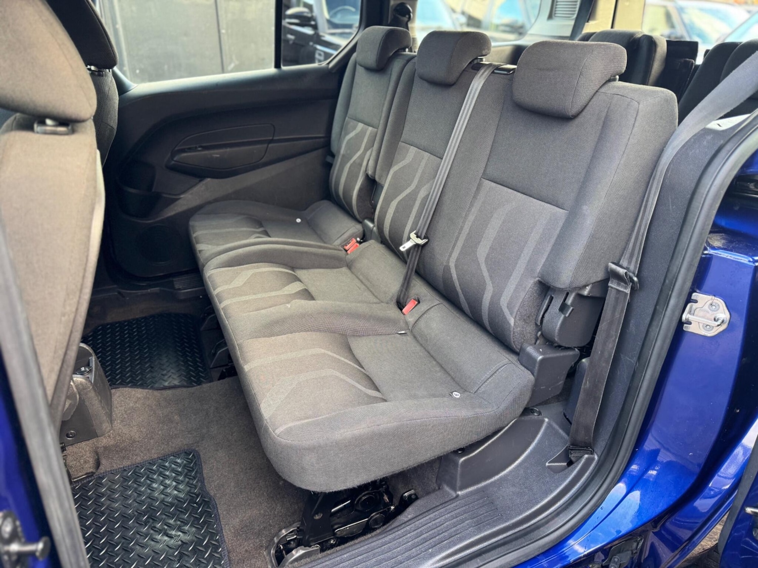 Used Ford Grand Tourneo Connect 2015 for sale - 77330826: Photo 14