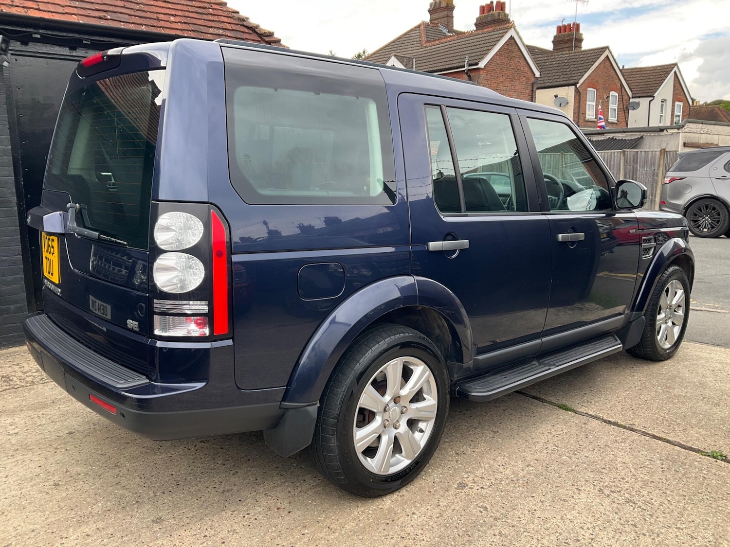 Used Land Rover Discovery 2015 for sale - 77351504: Photo 11