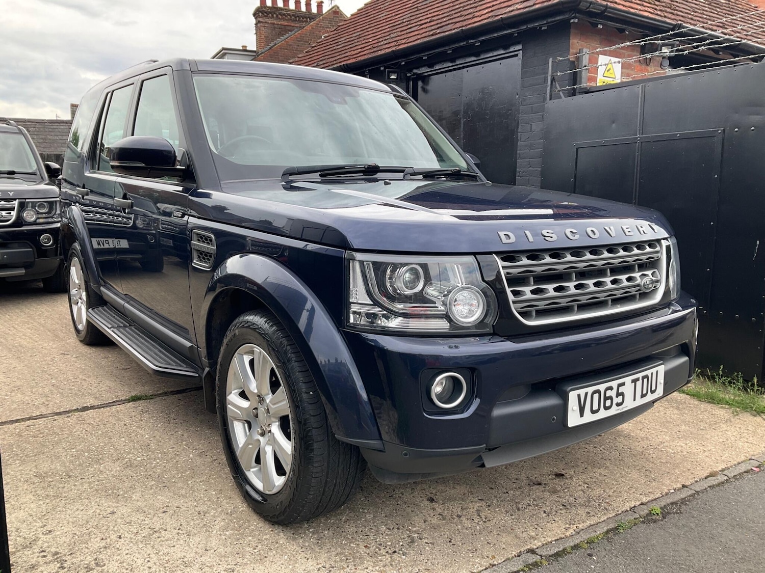 Used Land Rover Discovery 2015 for sale - 77351504: Photo 25