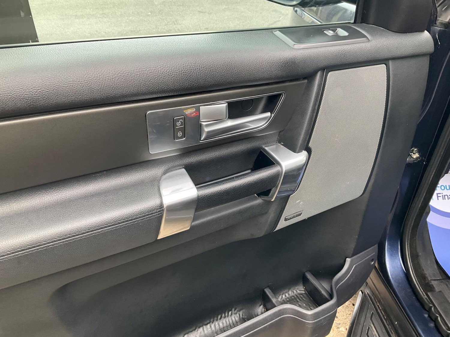 Used Land Rover Discovery 2015 for sale - 77351504: Photo 39