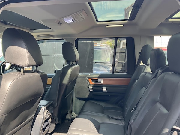 Used Land Rover Discovery 4 2014 for sale - 74934429: Photo 23