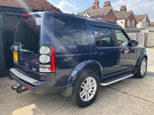 Used Land Rover Discovery 4 2014 for sale - 74934429: Photo 55