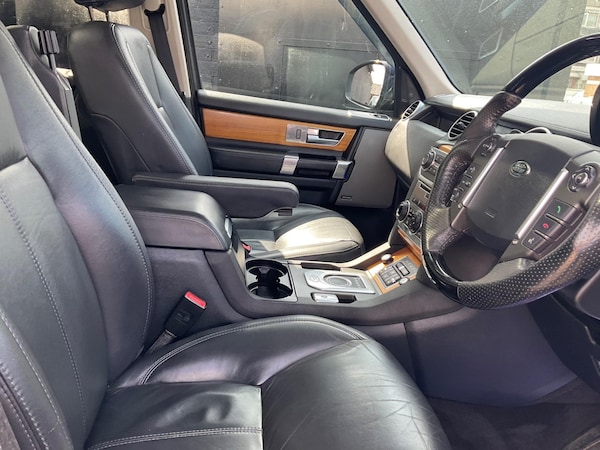 Used Land Rover Discovery 4 2014 for sale - 74934429: Photo 56