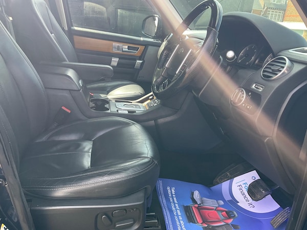 Used Land Rover Discovery 4 2014 for sale - 74934429: Photo 57