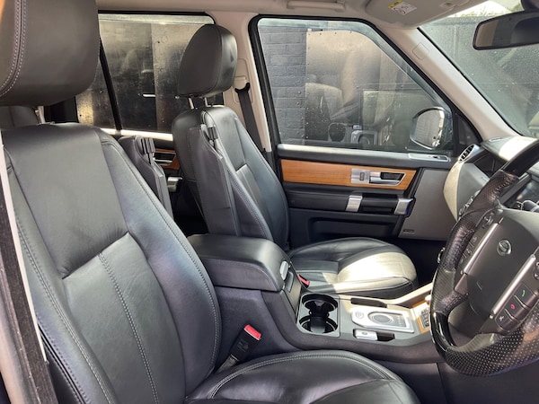 Used Land Rover Discovery 4 2014 for sale - 74934429: Photo 62
