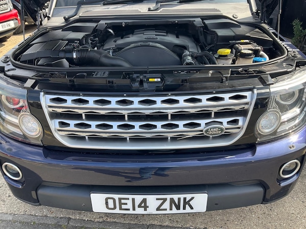 Used Land Rover Discovery 4 2014 for sale - 74934429: Photo 64