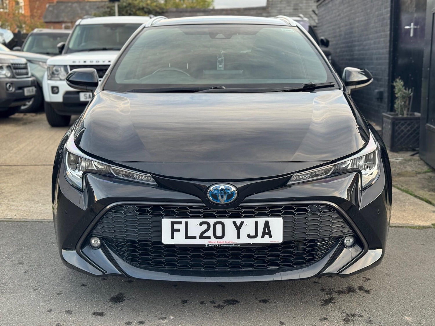 Used Toyota Corolla 2020 for sale - 76189649: Photo 2