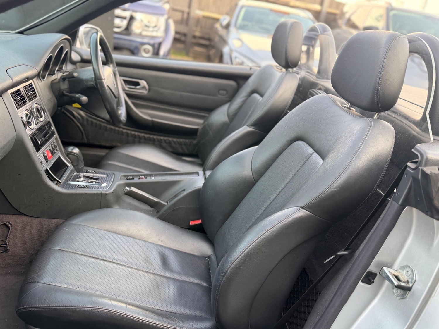 Used Mercedes-Benz SLK 2001 for sale - 78204378: Photo 28