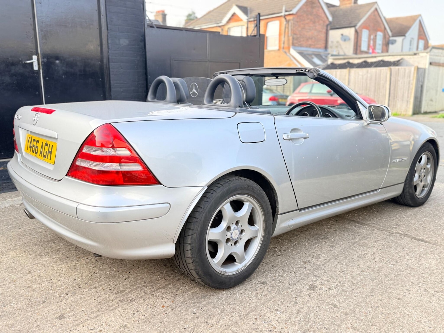 Used Mercedes-Benz SLK 2001 for sale - 78204378: Photo 32