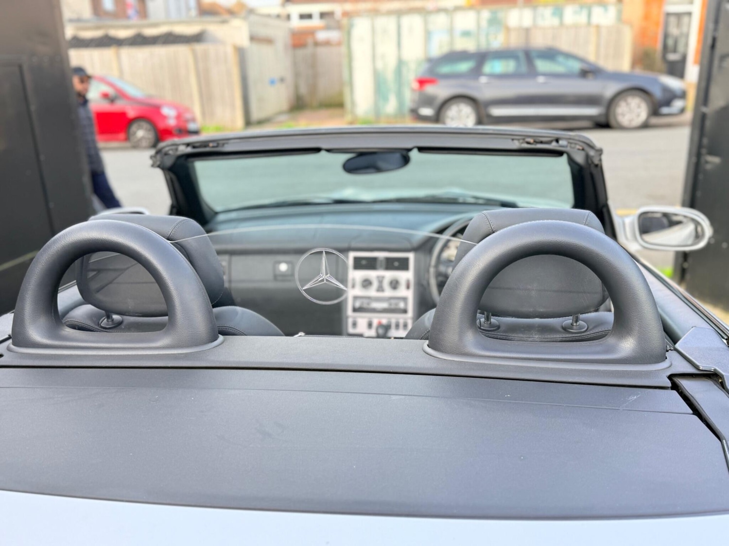 Used Mercedes-Benz SLK 2001 for sale - 78204378: Photo 33