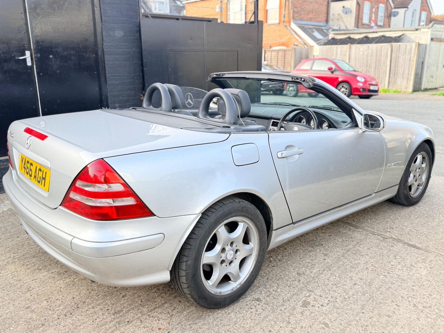 Used Mercedes-Benz SLK 2001 for sale - 78204378: Photo 37
