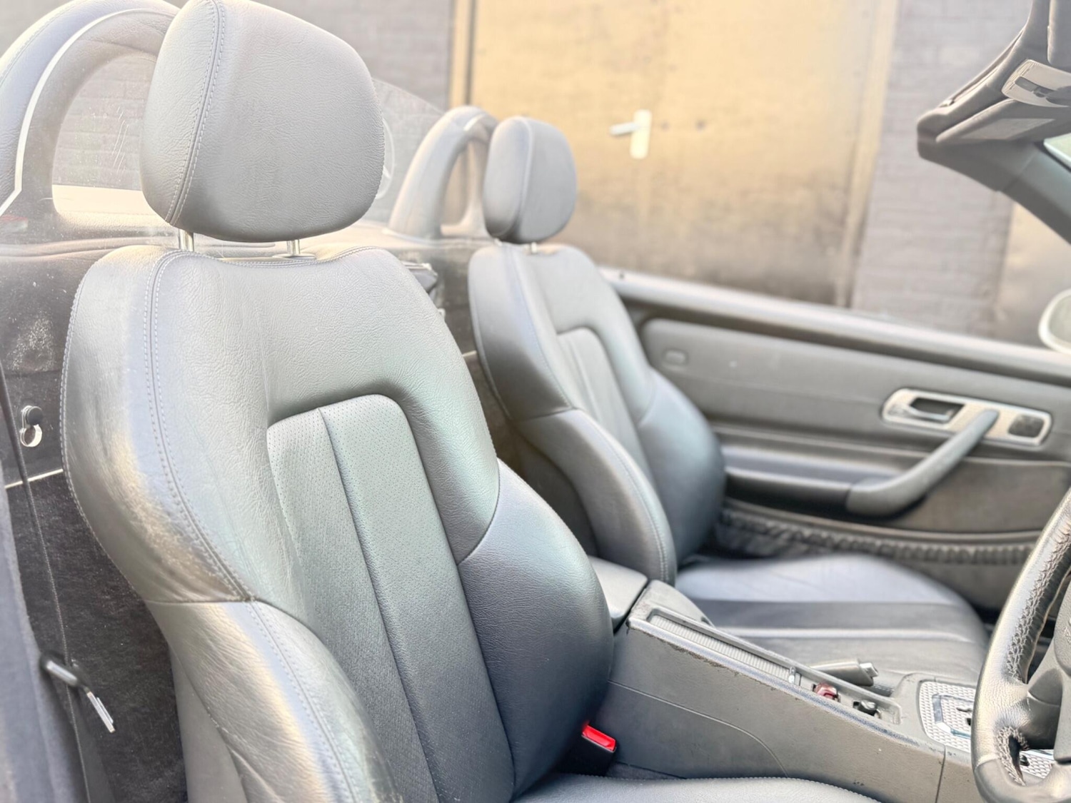 Used Mercedes-Benz SLK 2001 for sale - 78204378: Photo 39