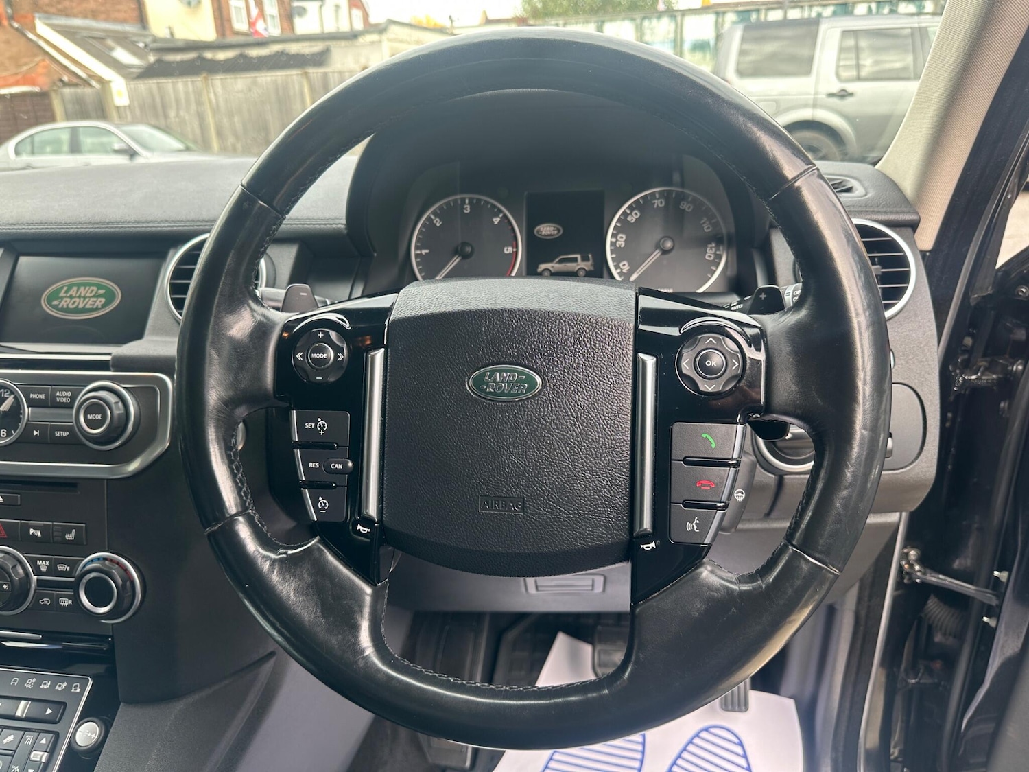 Used Land Rover Discovery 2016 for sale - 76457815: Photo 20