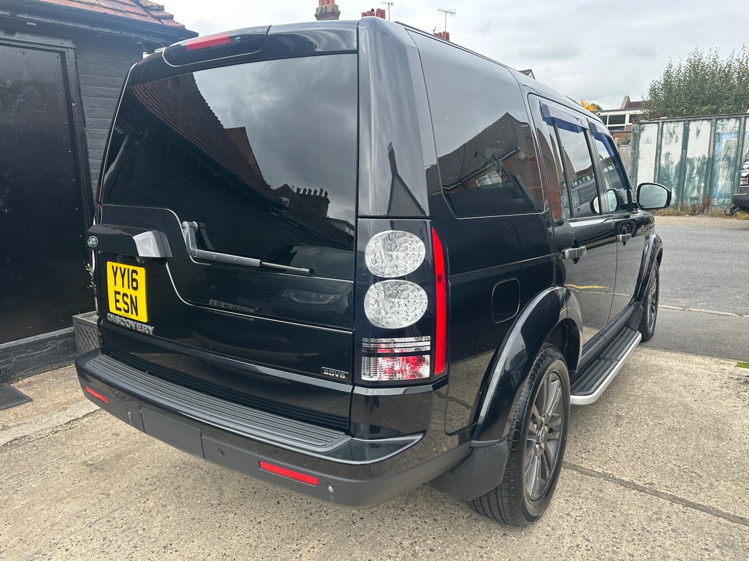 Used Land Rover Discovery 2016 for sale - 76457815: Photo 44