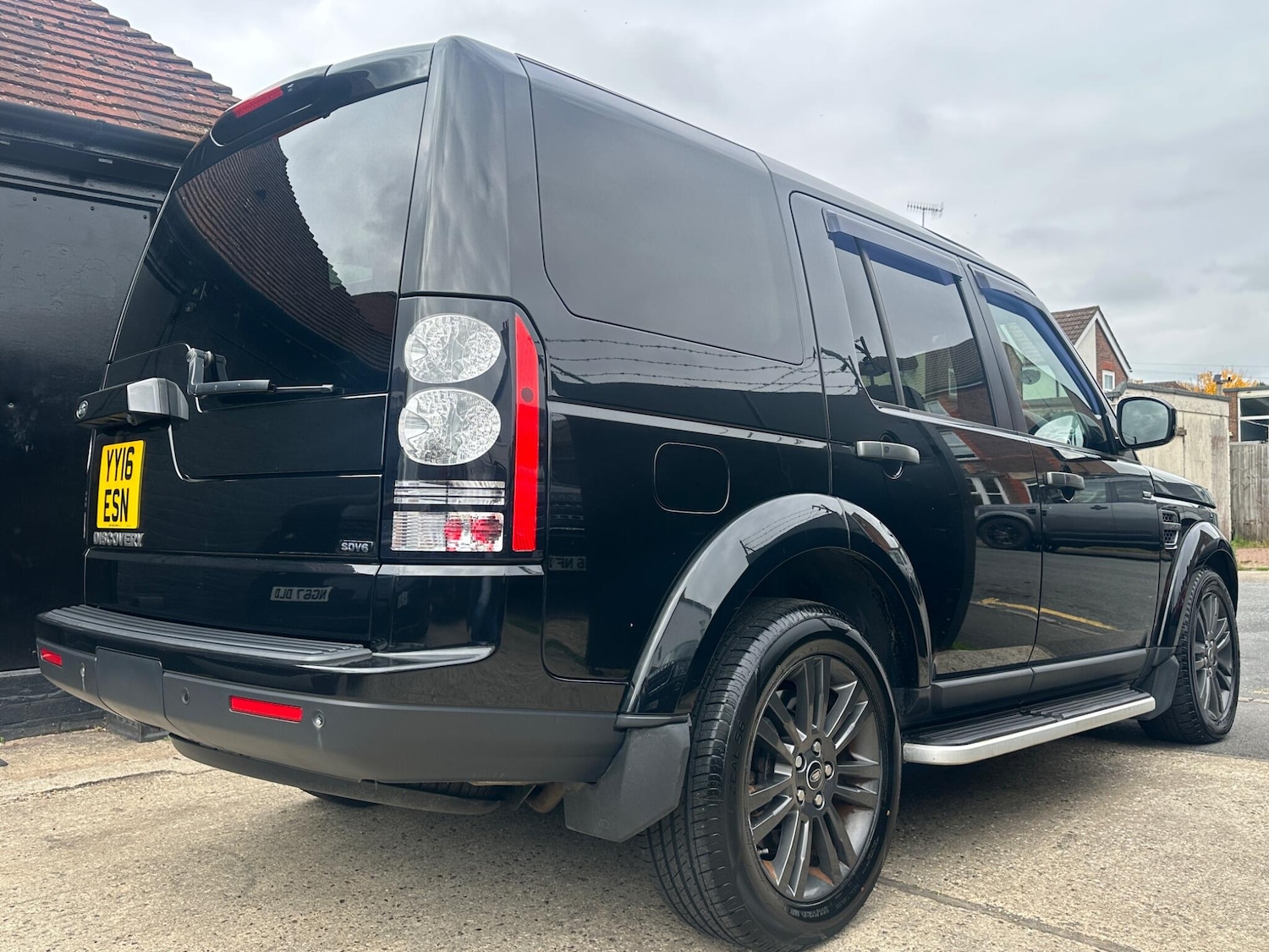 Used Land Rover Discovery 2016 for sale - 76457815: Photo 45