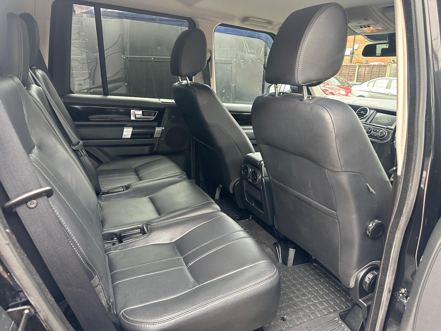 Used Land Rover Discovery 2016 for sale - 76457815: Photo 49