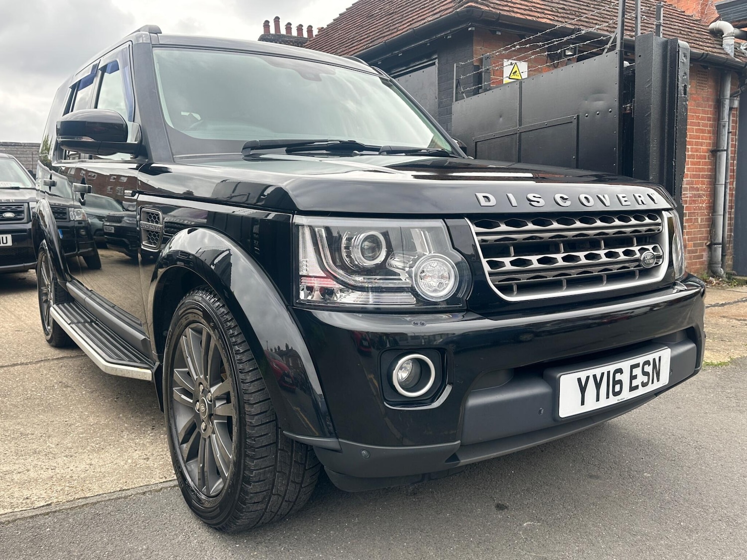 Used Land Rover Discovery 2016 for sale - 76457815: Photo 56