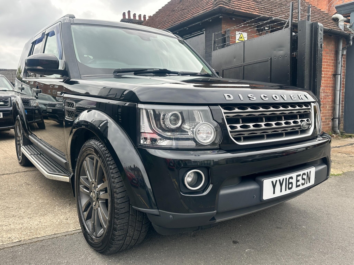 Used Land Rover Discovery 2016 for sale - 76457815: Photo 59