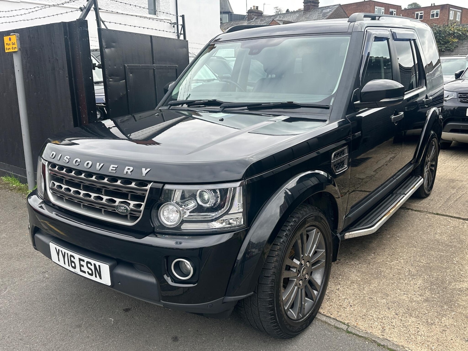 Used Land Rover Discovery 2016 for sale - 76457815: Photo 66