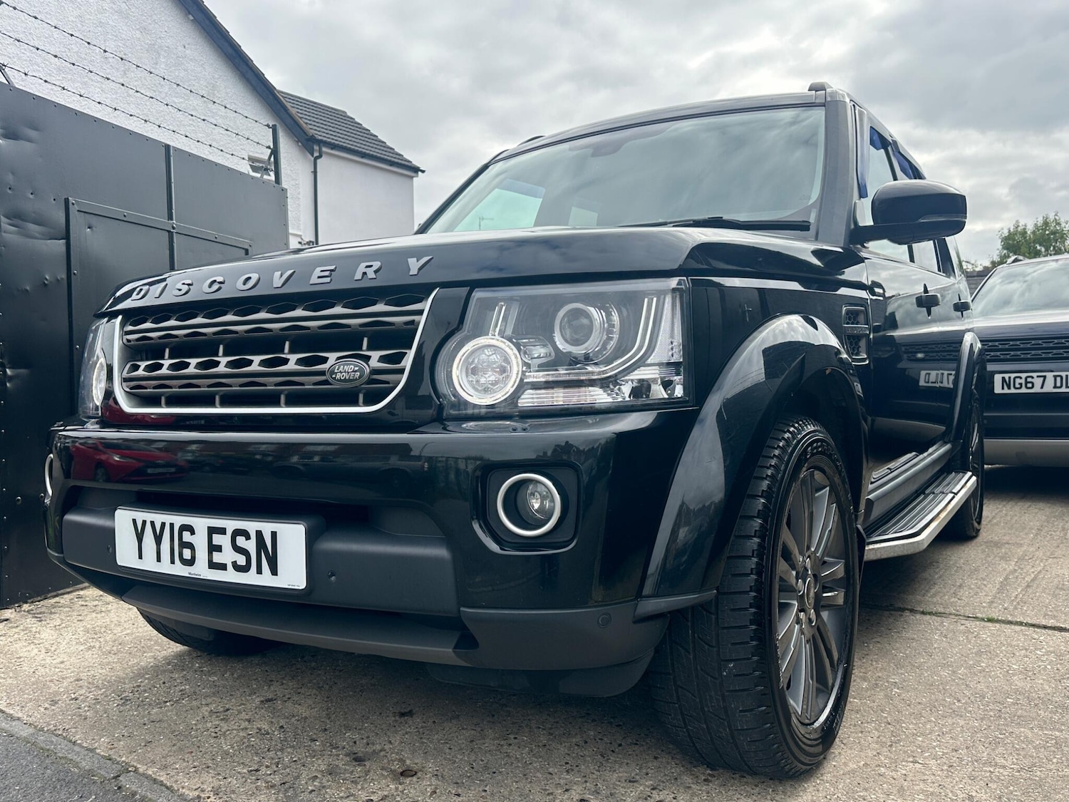 Used Land Rover Discovery 2016 for sale - 76457815: Photo 83