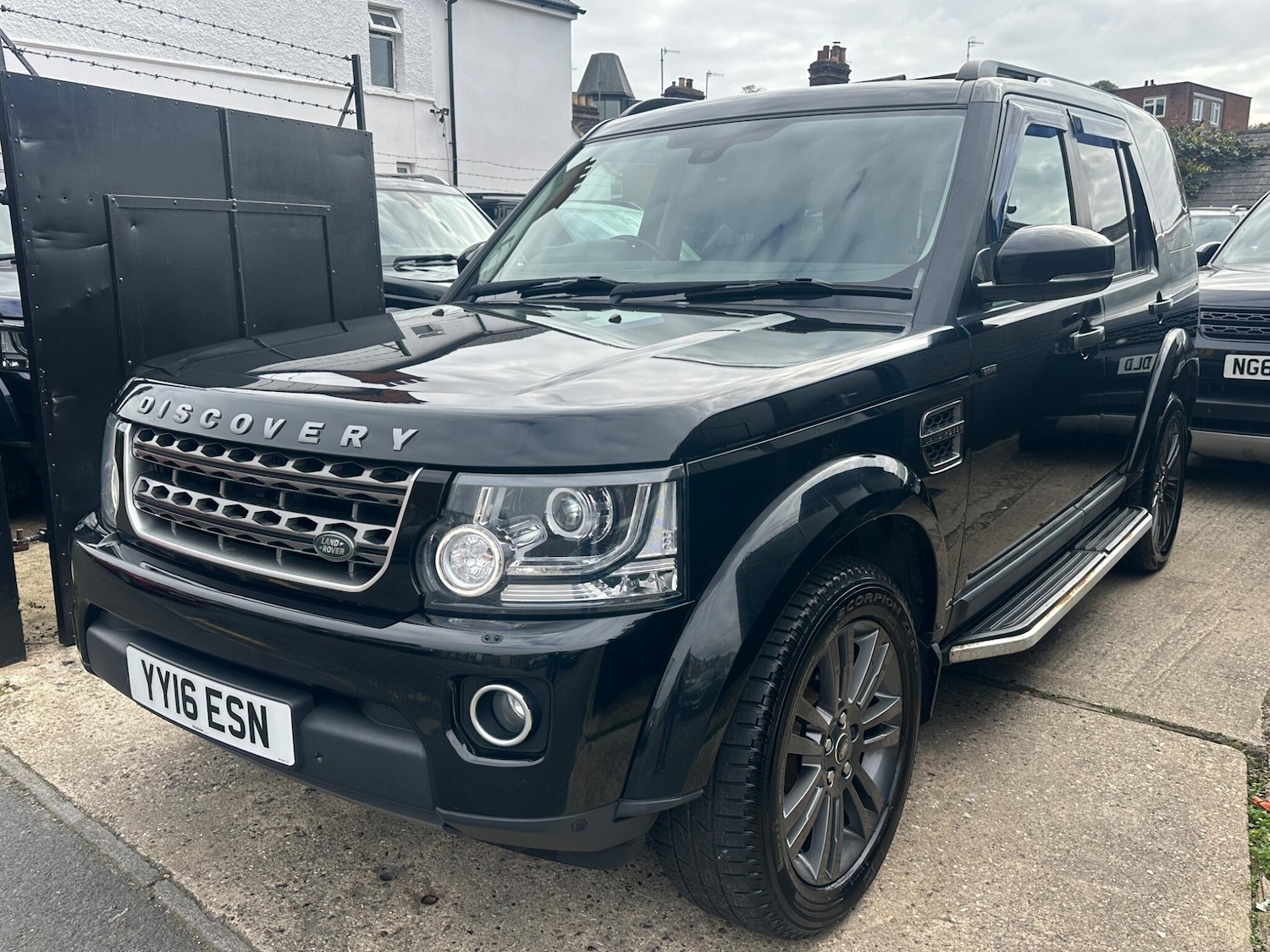 Used Land Rover Discovery 2016 for sale - 76457815: Photo 84