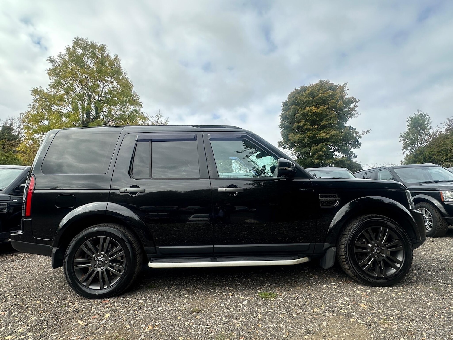 Used Land Rover Discovery 2016 for sale - 76457815: Photo 90