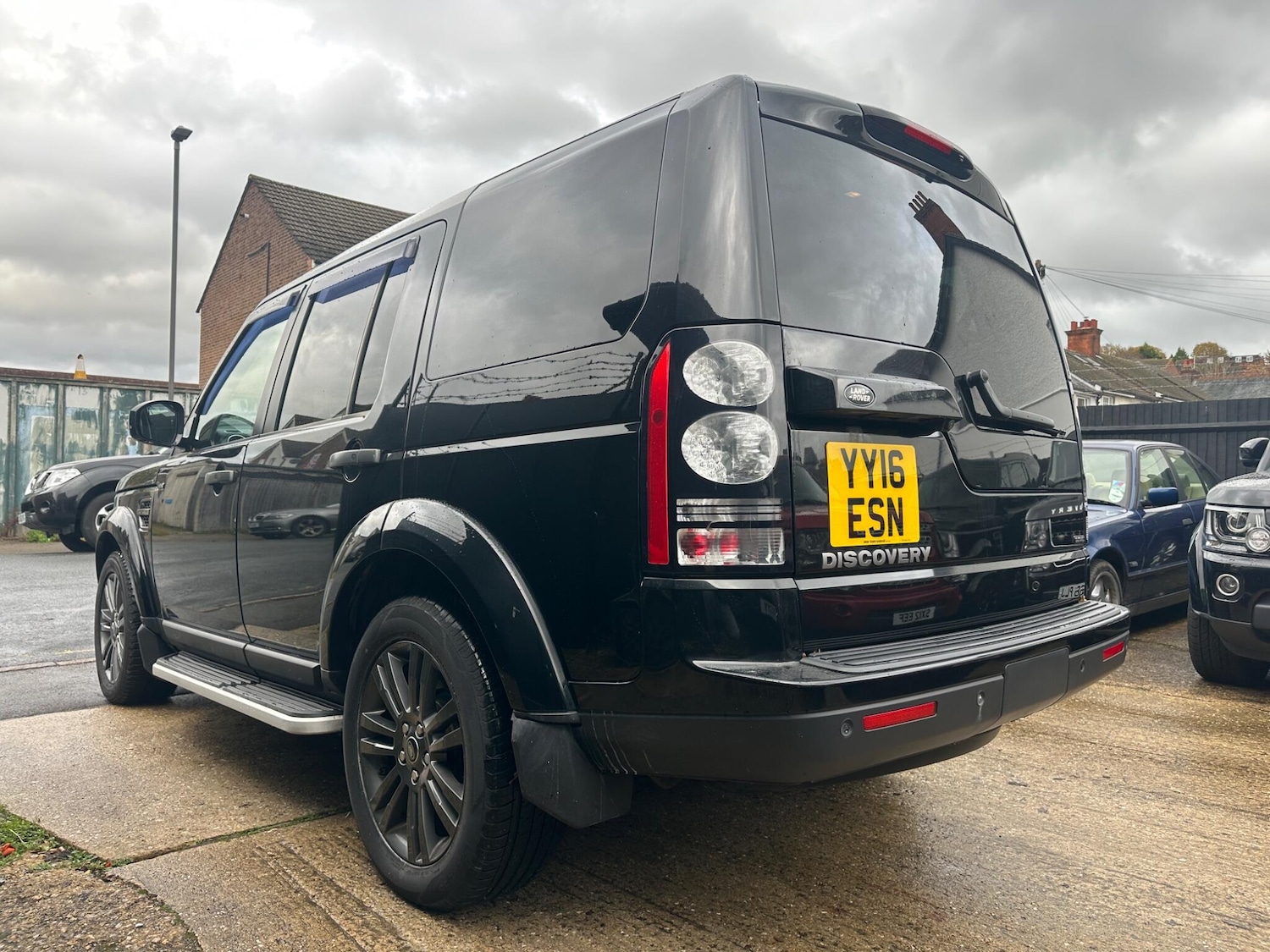 Used Land Rover Discovery 2016 for sale - 76457815: Photo 92