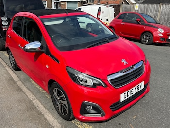 2015 (15) - 1.2 VTi Allure 5dr