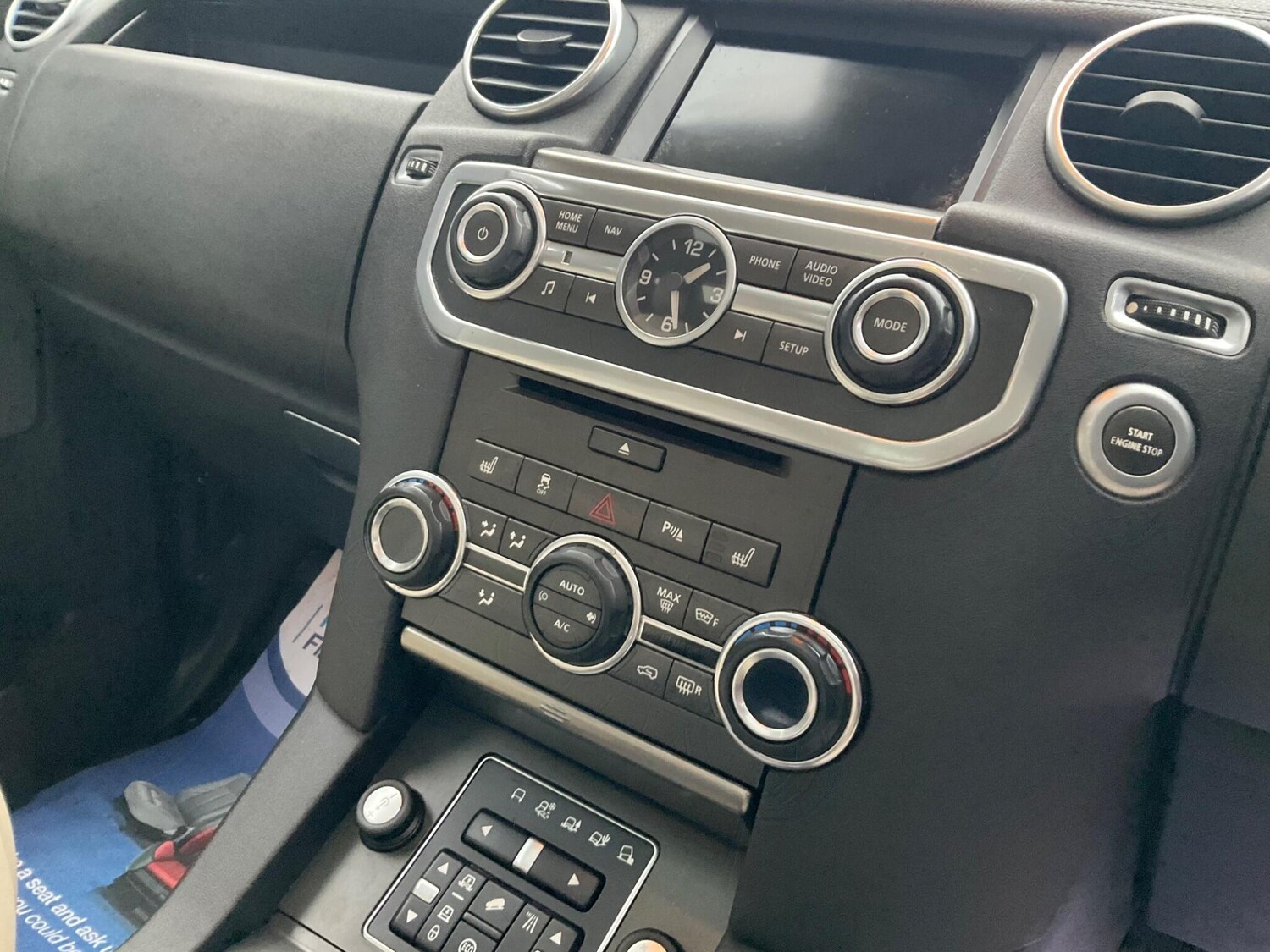 Used Land Rover Discovery 4 2015 for sale - 75782412: Photo 74