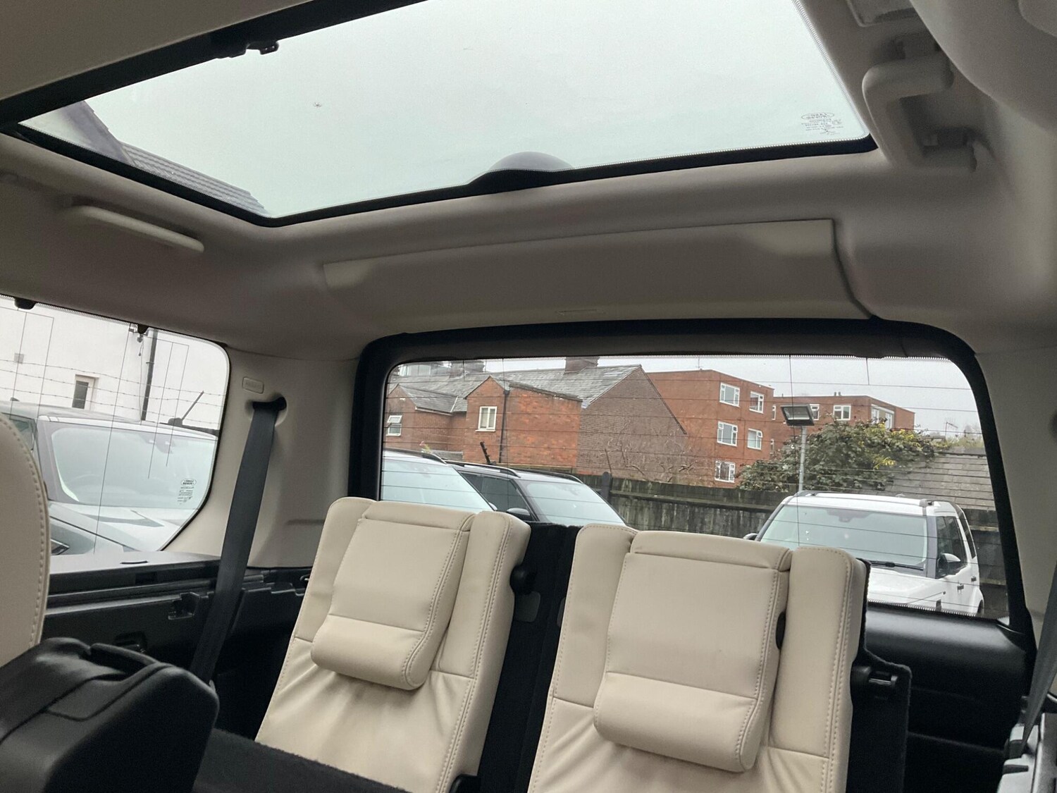 Used Land Rover Discovery 4 2015 for sale - 75782412: Photo 83