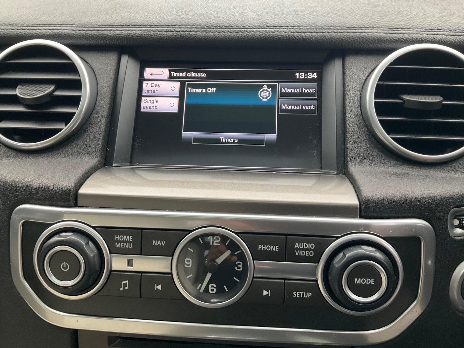 Used Land Rover Discovery 4 2015 for sale - 75782412: Photo 86