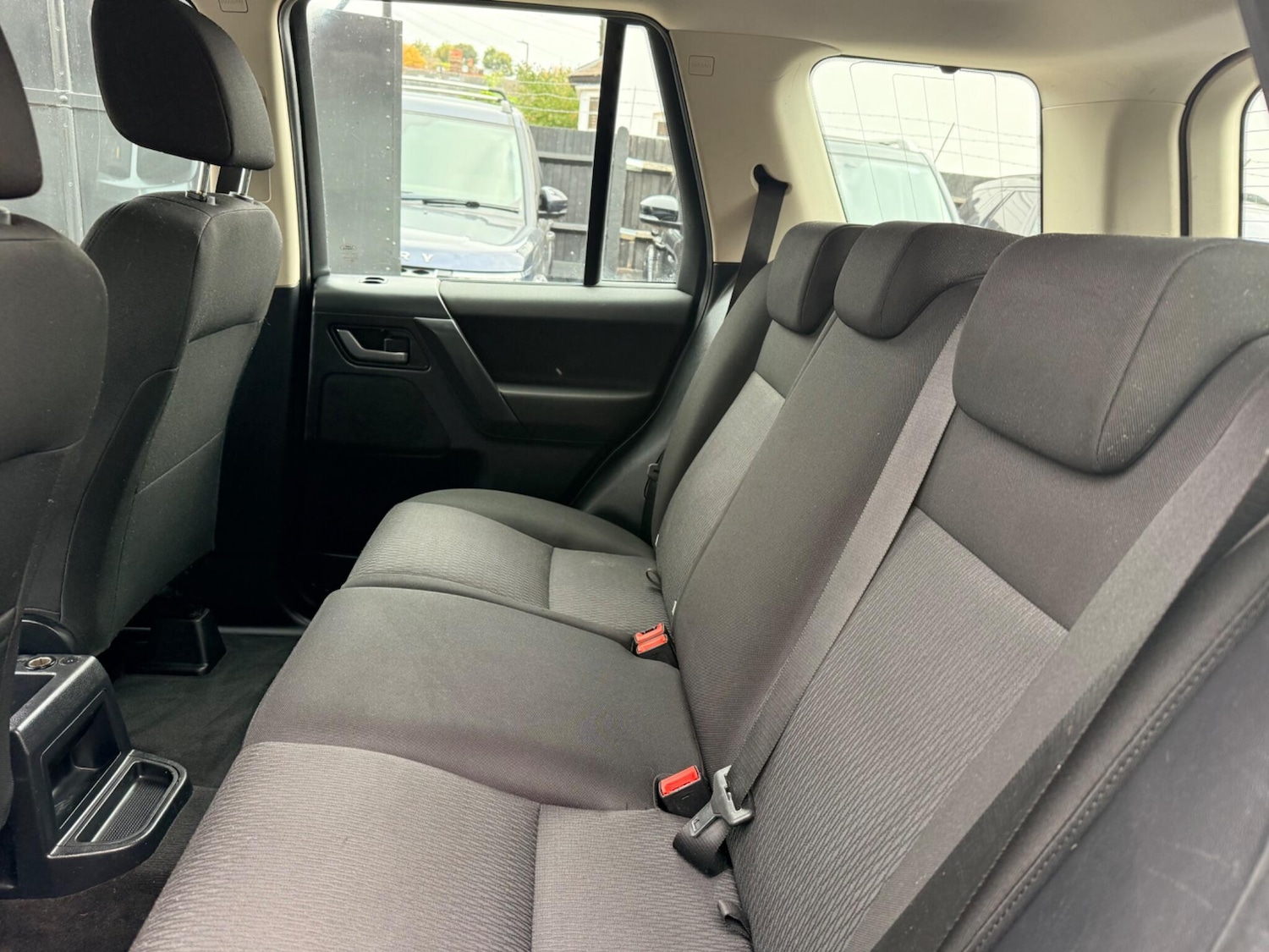 Used Land Rover Freelander 2 2012 for sale - 76314615: Photo 14