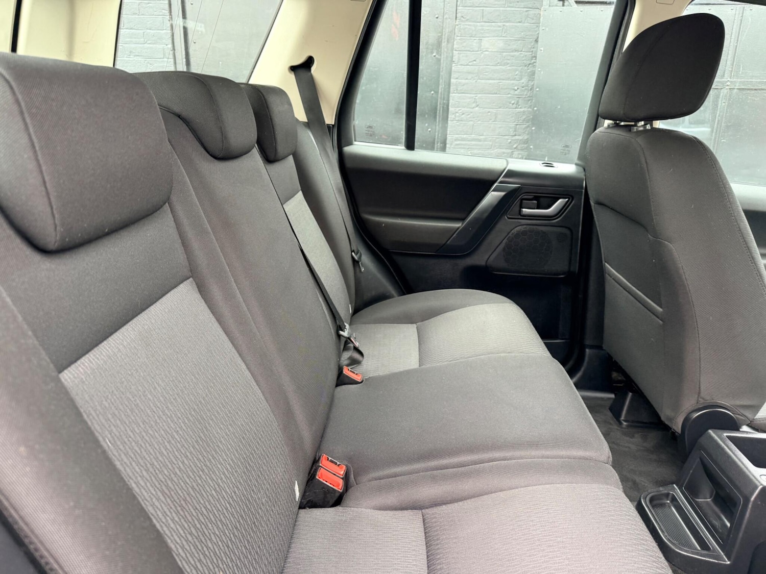 Used Land Rover Freelander 2 2012 for sale - 76314615: Photo 42