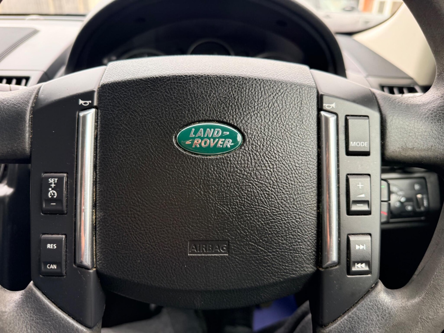 Used Land Rover Freelander 2 2012 for sale - 76314615: Photo 47
