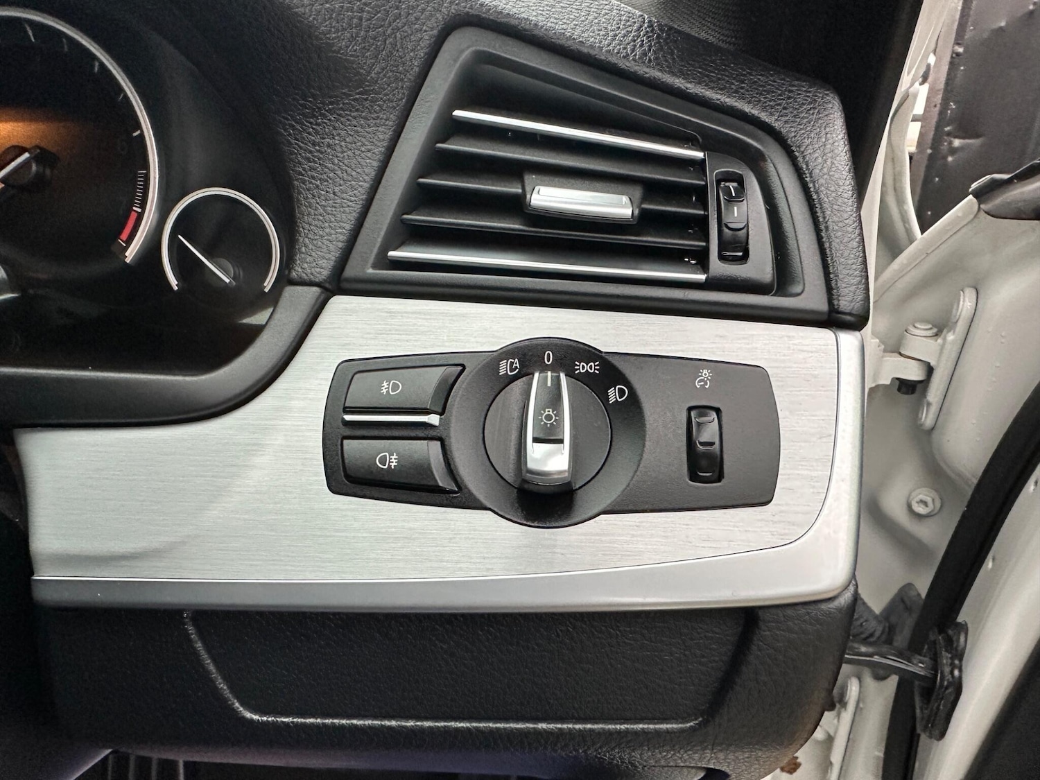 Used BMW 5 Series 2014 for sale - 78086867: Photo 20