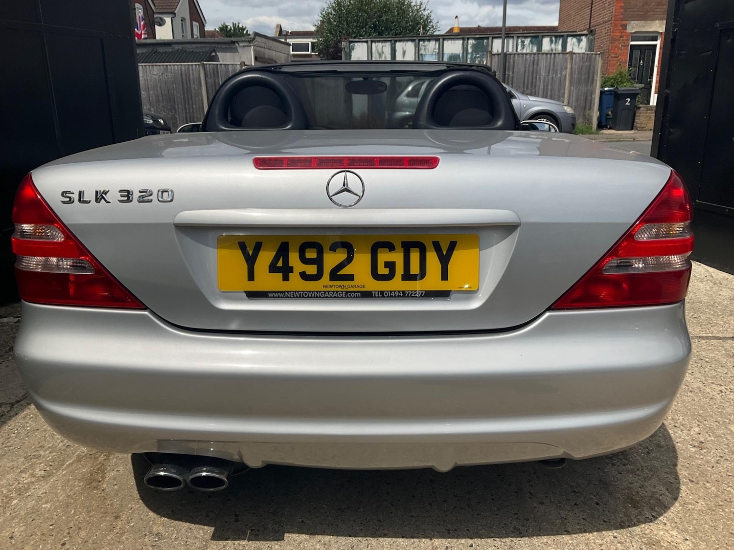 Used Mercedes-Benz SLK 2001 for sale - 76988107: Photo 11