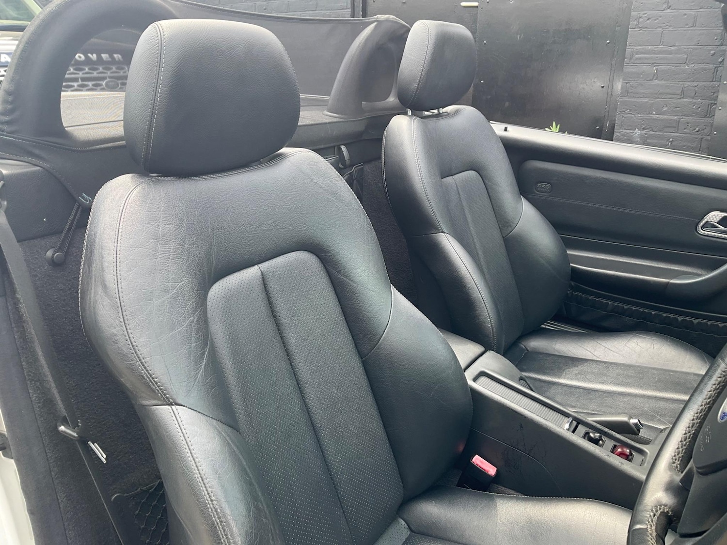 Used Mercedes-Benz SLK 2001 for sale - 76988107: Photo 23