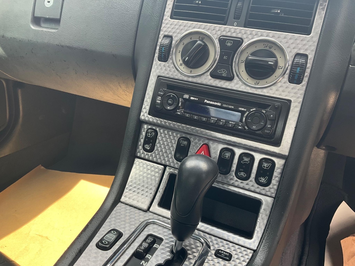 Used Mercedes-Benz SLK 2001 for sale - 76988107: Photo 41