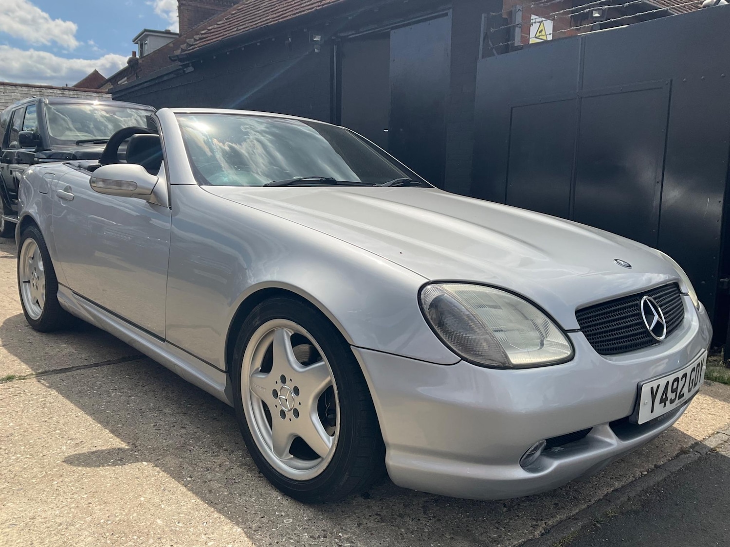 Used Mercedes-Benz SLK 2001 for sale - 76988107: Photo 42